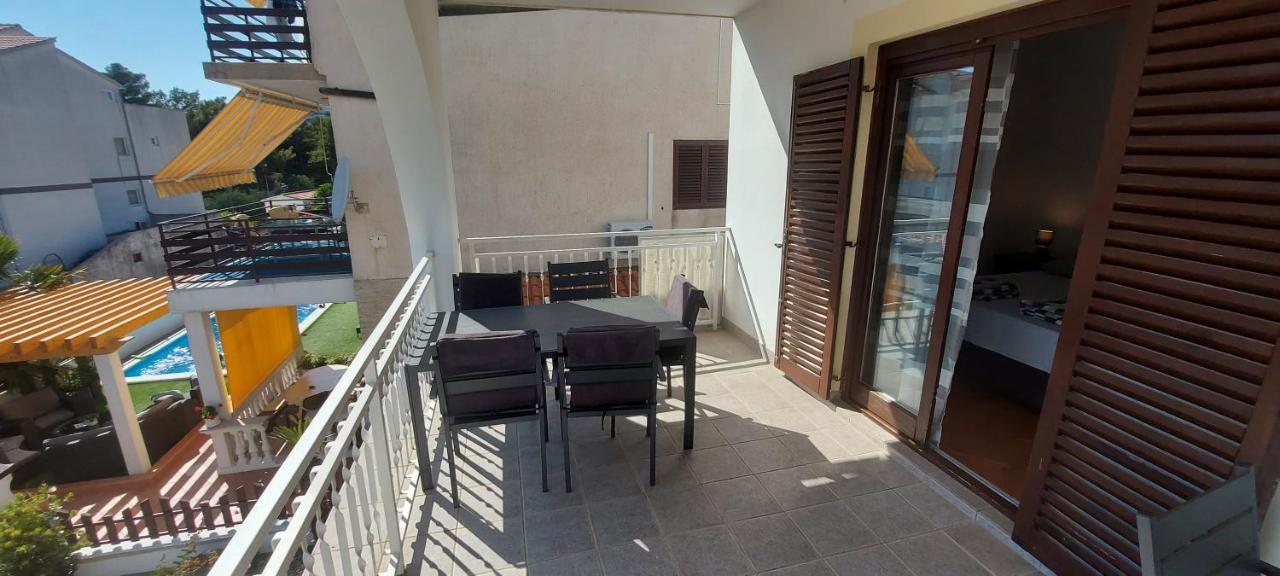 Apartments Skelin Vodice Exterior photo