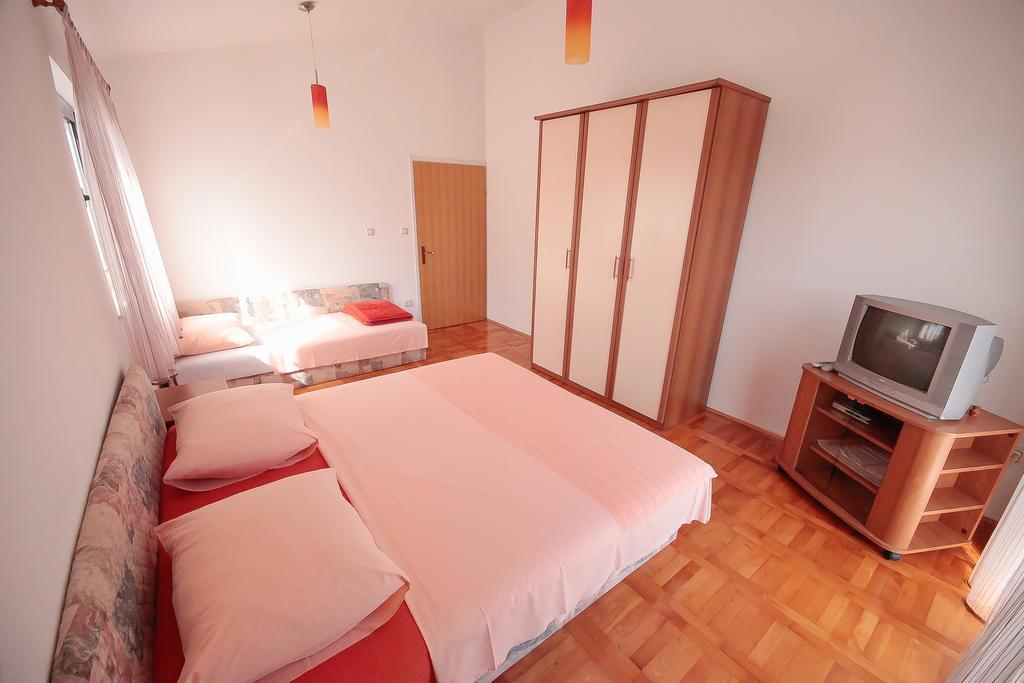 Apartments Skelin Vodice Room photo